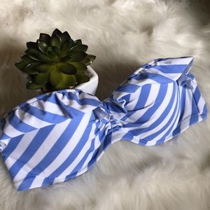 Ruffled Strapless Bikini Top